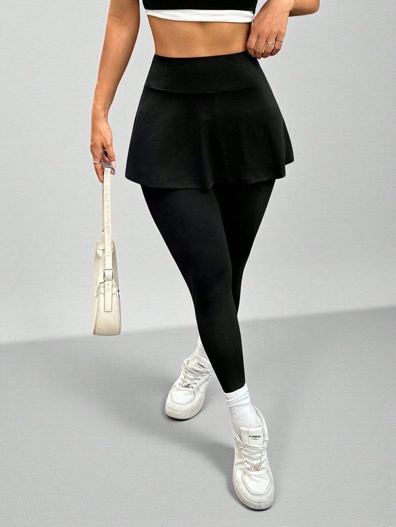 Calça Legging Com Saia Embutida E Bolso Lateral