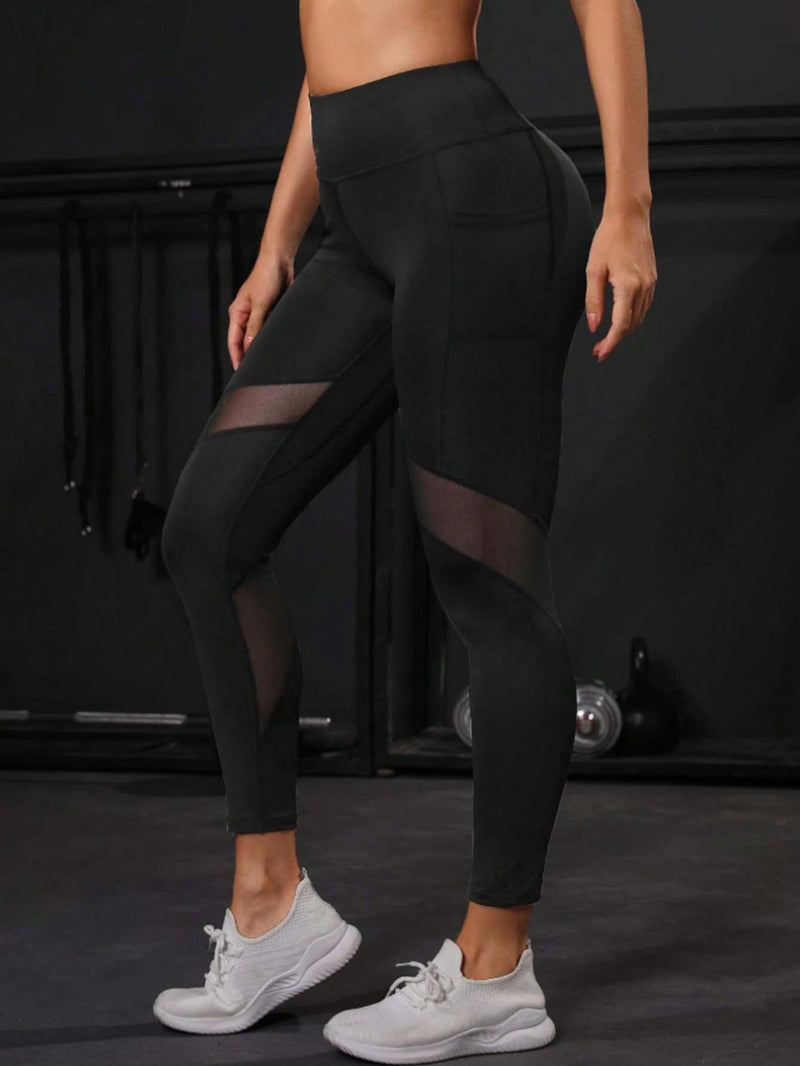 Calça Legging Feminina com Tule e Cintura Alta